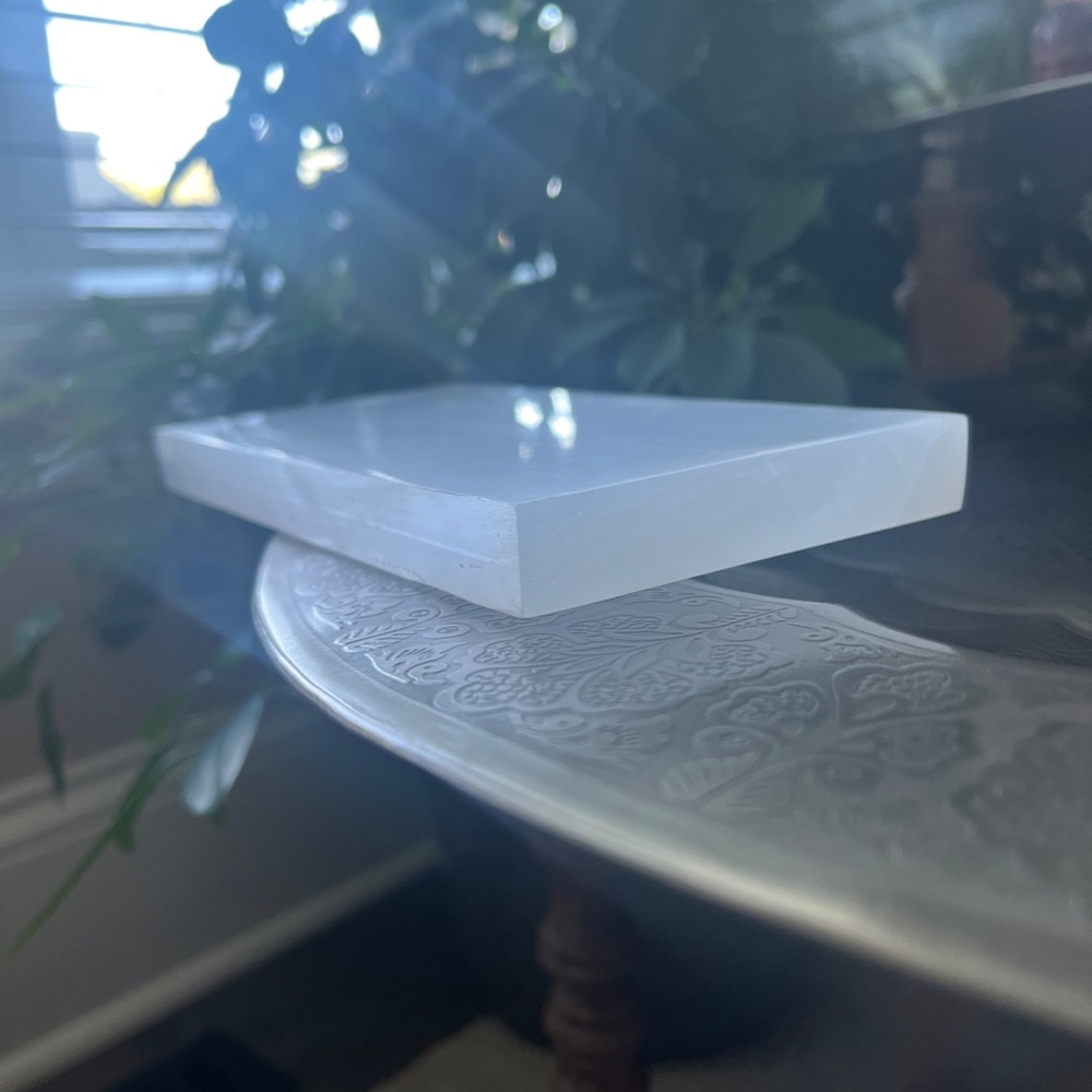 Selenite Charging Plate 8 x 4 - Picture 10 of 10